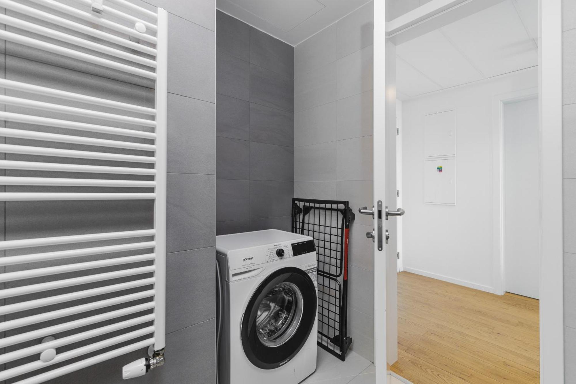 Sky Park 1 - Luxurious #Instaworthy Apartment In Downtown City Center With Included Parking, Best Address In Town Bratislava Exterior foto