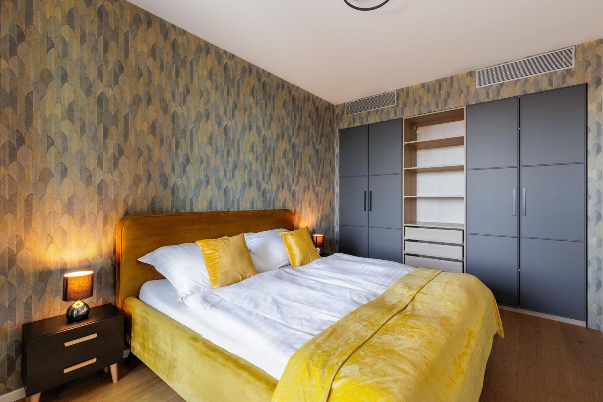 Sky Park 1 - Luxurious #Instaworthy Apartment In Downtown City Center With Included Parking, Best Address In Town Bratislava Exterior foto